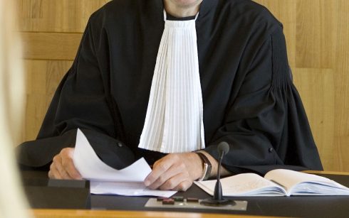 Justitie Eist 10 Jaar Cel Plus TBS Voor Betrokkenheid Bij Moord Op ...