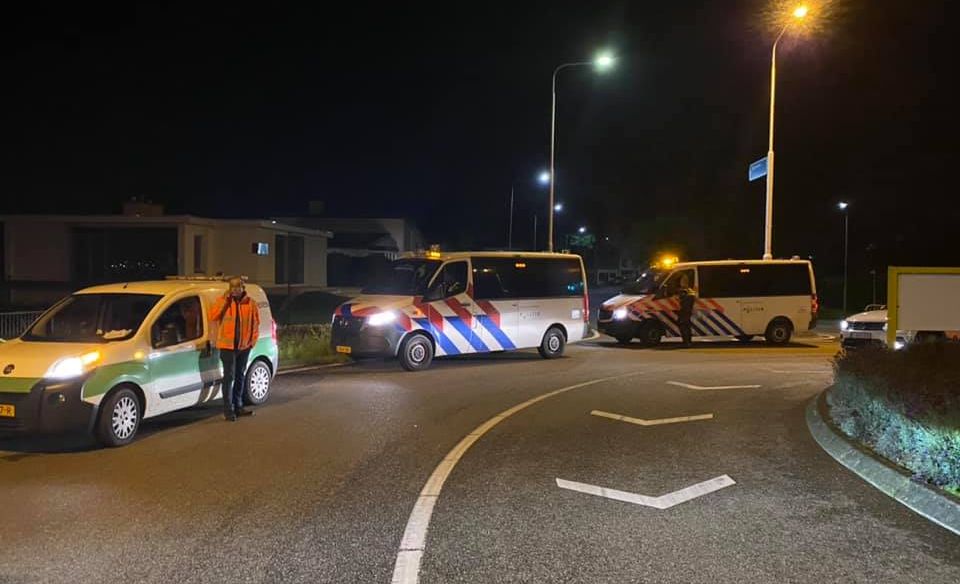 ME'ers uit Stad bewaken lege huizen en evacueren bewoners ...